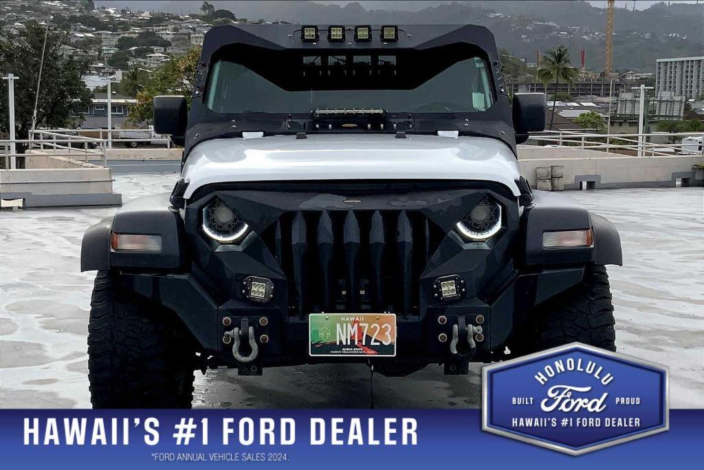 used 2020 Jeep Gladiator car, priced at $25,399