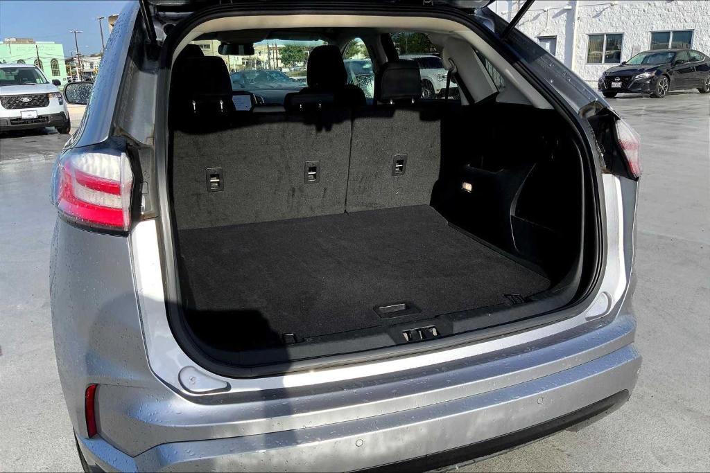 used 2023 Ford Edge car, priced at $29,108