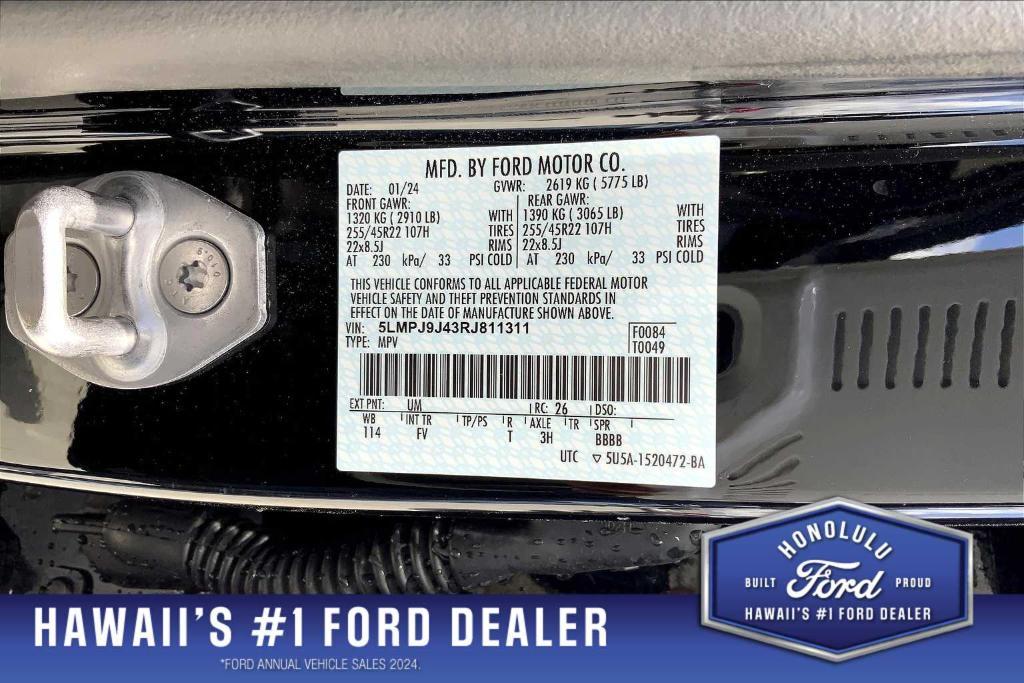 used 2024 Lincoln Nautilus car, priced at $62,123