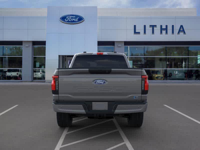 new 2024 Ford F-150 Lightning car