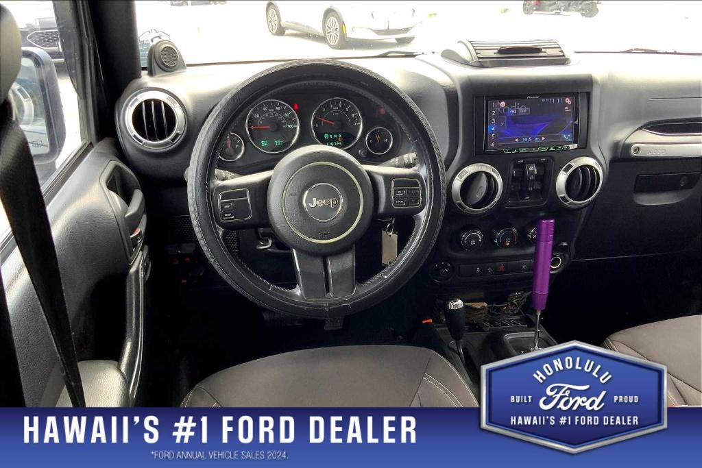 used 2013 Jeep Wrangler Unlimited car, priced at $19,252