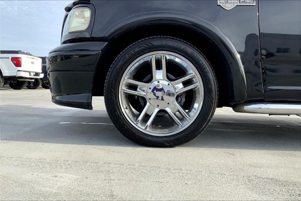 used 2002 Ford F-150 car, priced at $17,995