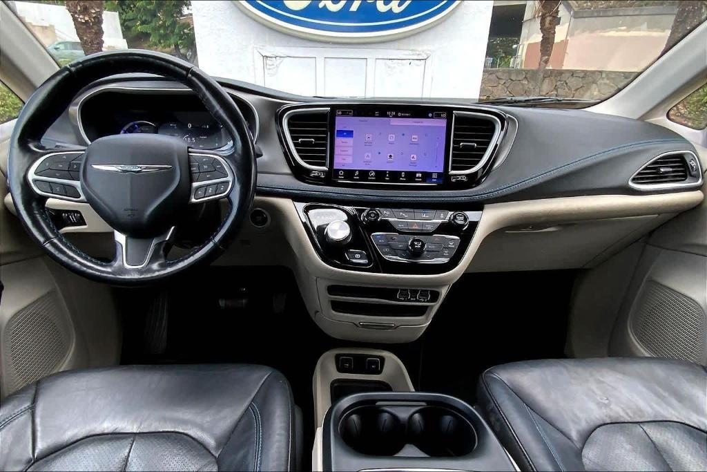 used 2021 Chrysler Pacifica Hybrid car, priced at $28,194