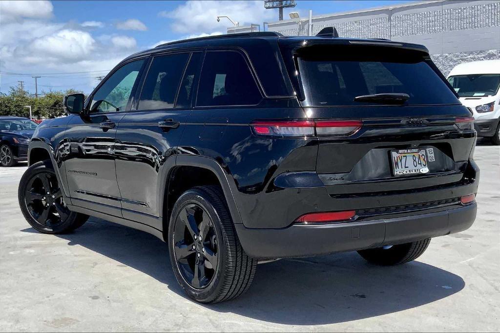 used 2024 Jeep Grand Cherokee car, priced at $39,700