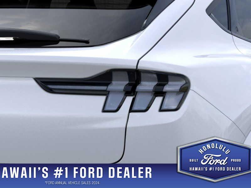 new 2025 Ford Mustang Mach-E car