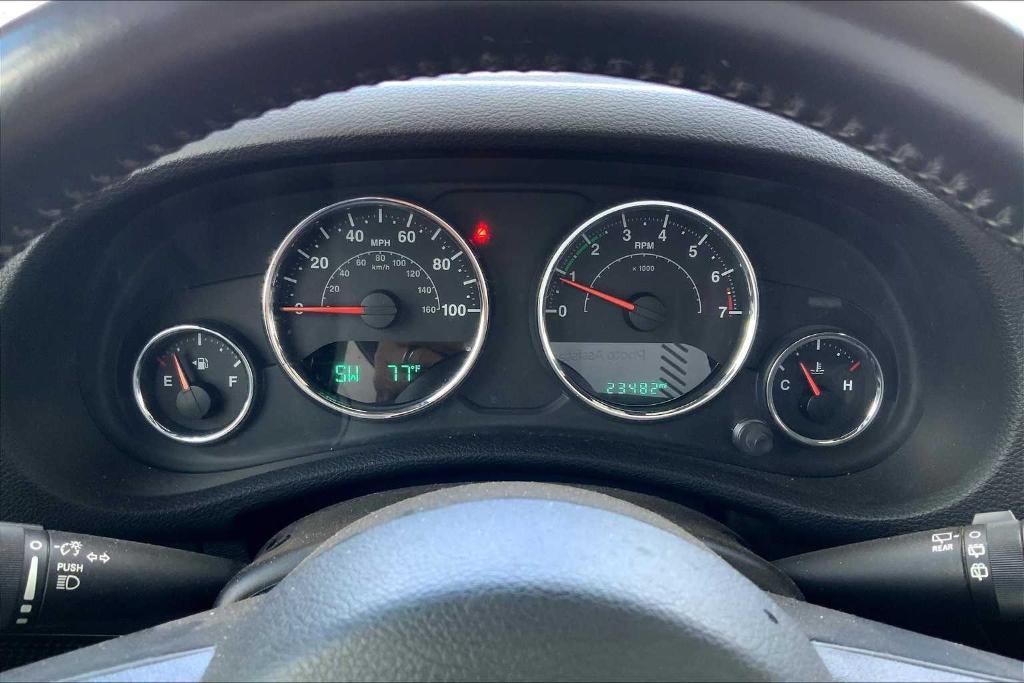 used 2016 Jeep Wrangler Unlimited car, priced at $25,185