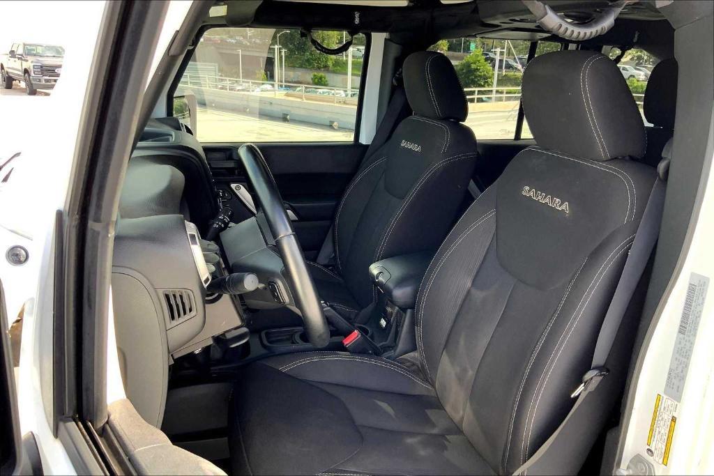 used 2016 Jeep Wrangler Unlimited car, priced at $25,185