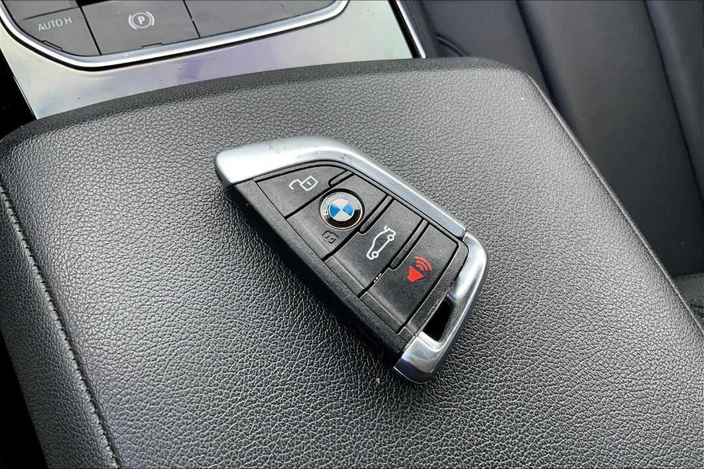 used 2019 BMW 330 car, priced at $23,344