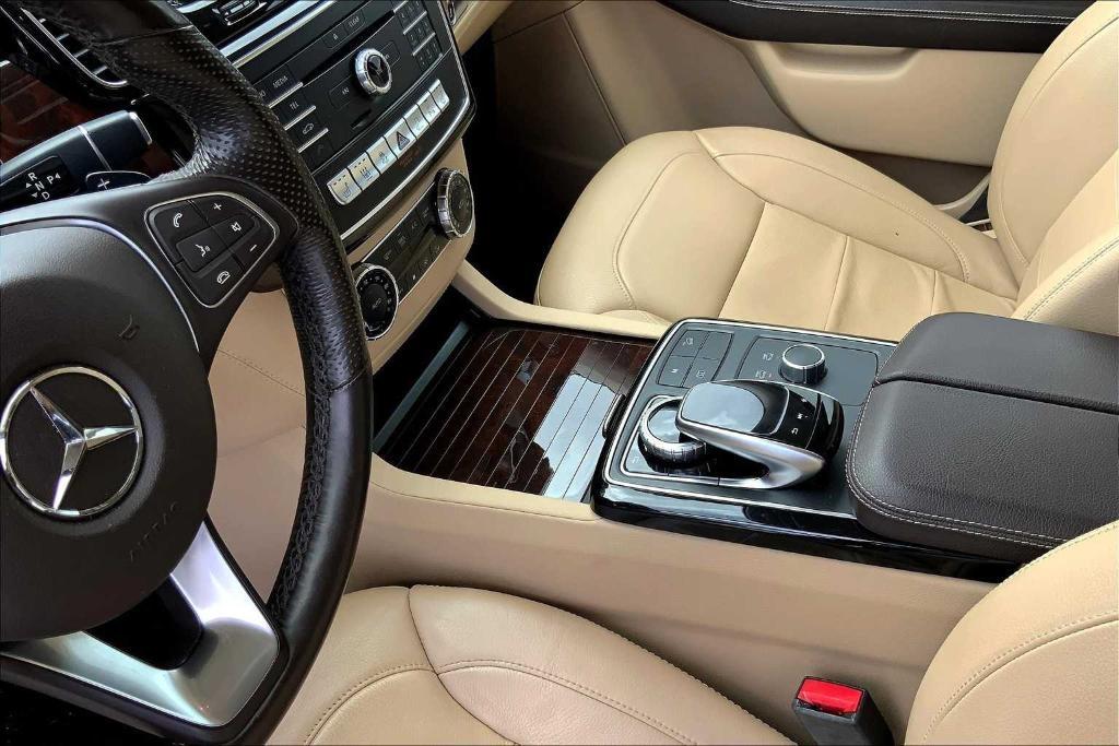 used 2018 Mercedes-Benz GLE 550e Plug-In Hybrid car, priced at $29,888