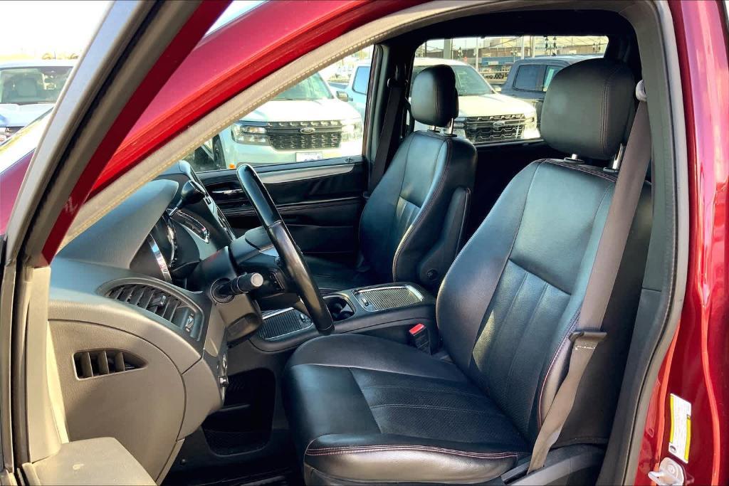 used 2019 Dodge Grand Caravan car, priced at $16,721