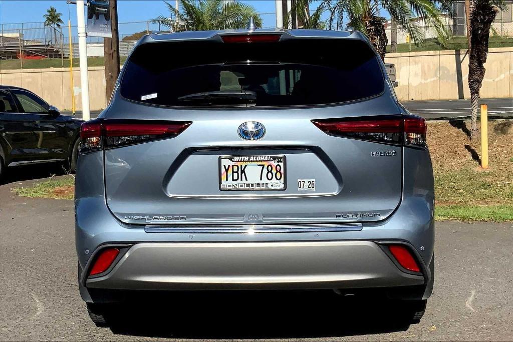 used 2023 Toyota Highlander Hybrid car, priced at $46,611