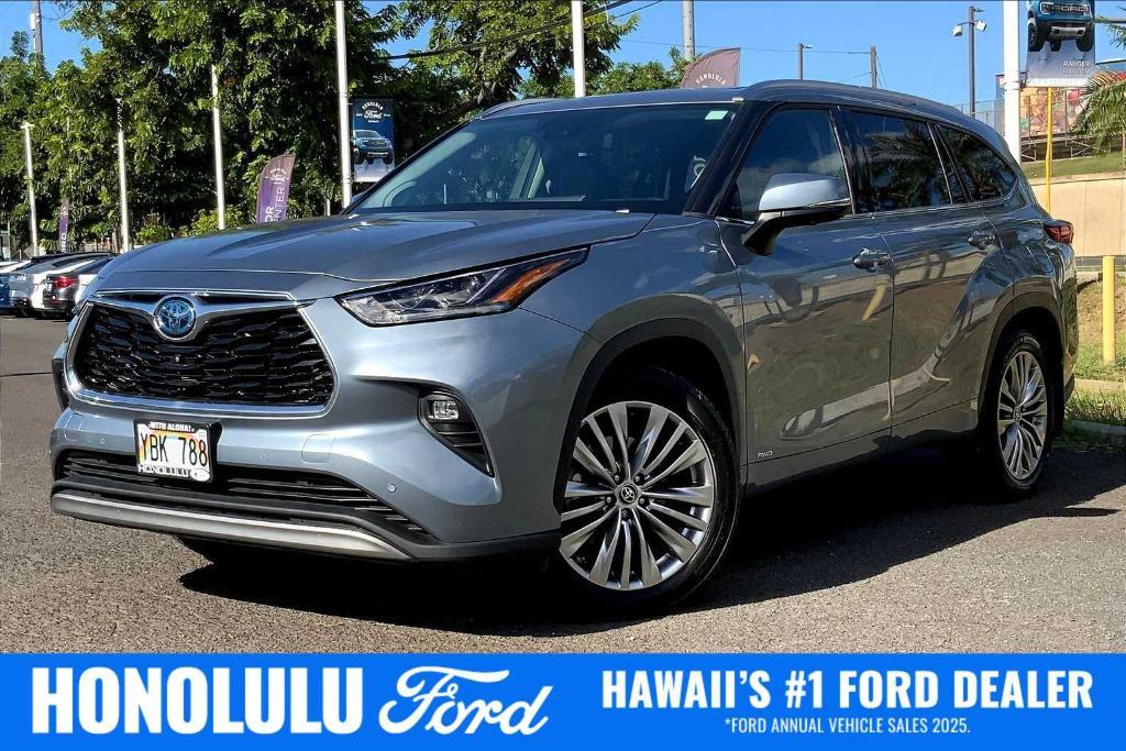 used 2023 Toyota Highlander Hybrid car, priced at $46,611