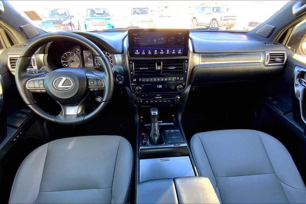 used 2023 Lexus GX 460 car, priced at $61,427
