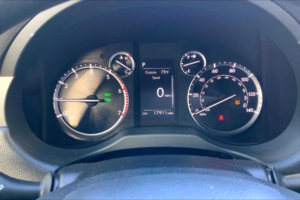 used 2023 Lexus GX 460 car, priced at $61,427