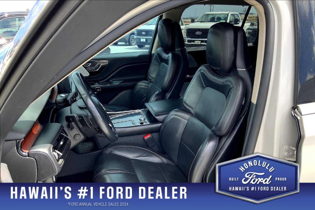 used 2022 Lincoln Aviator car