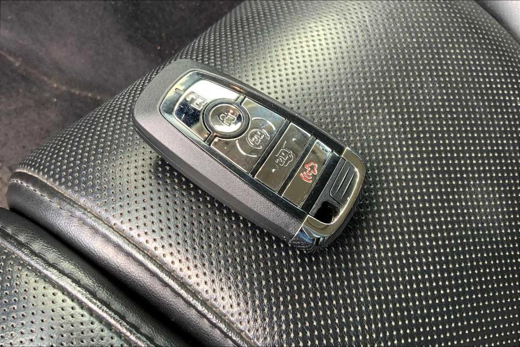 used 2022 Lincoln Aviator car, priced at $36,862