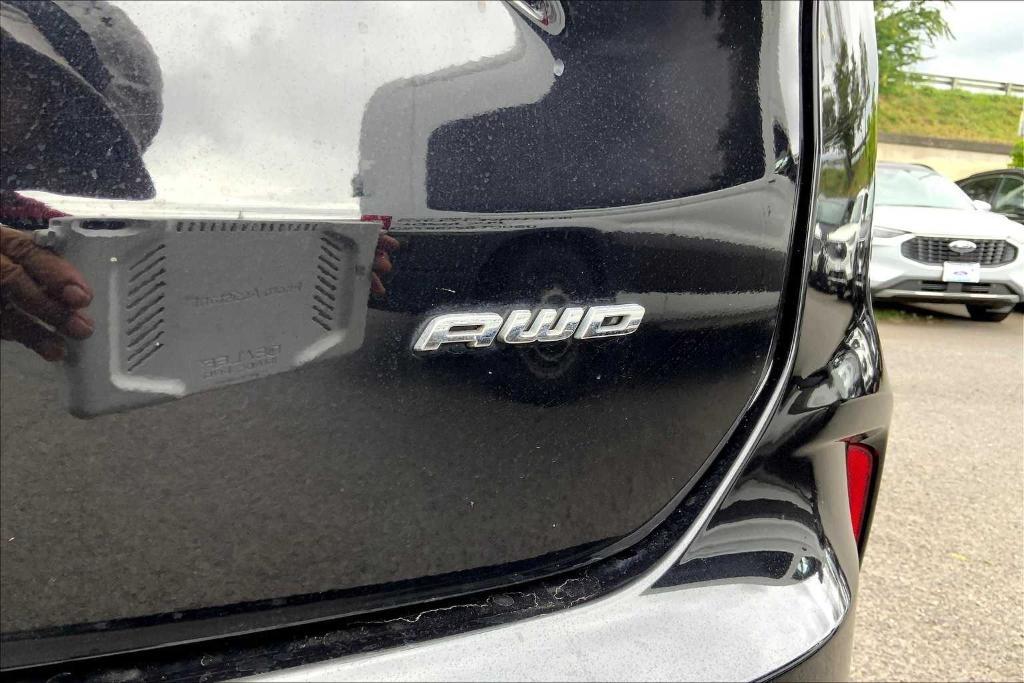 used 2022 Ford Edge car, priced at $22,757