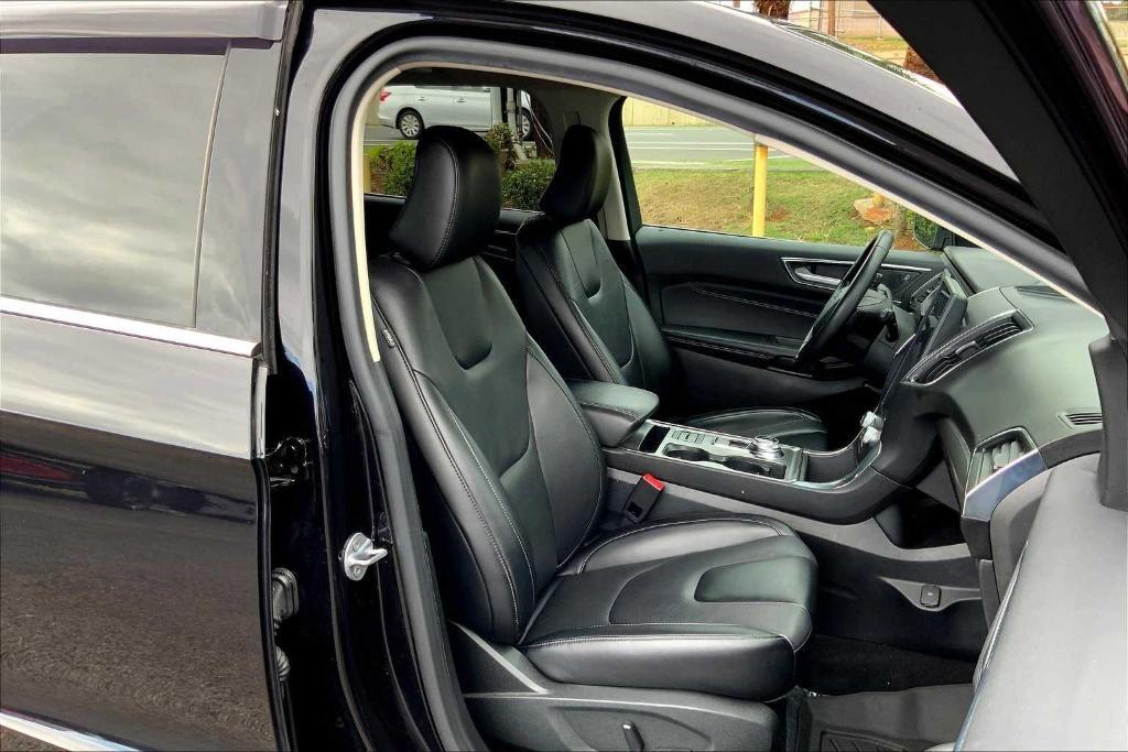 used 2022 Ford Edge car, priced at $22,757