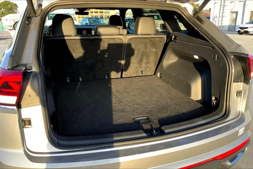 used 2024 Volkswagen Atlas Cross Sport car, priced at $36,132