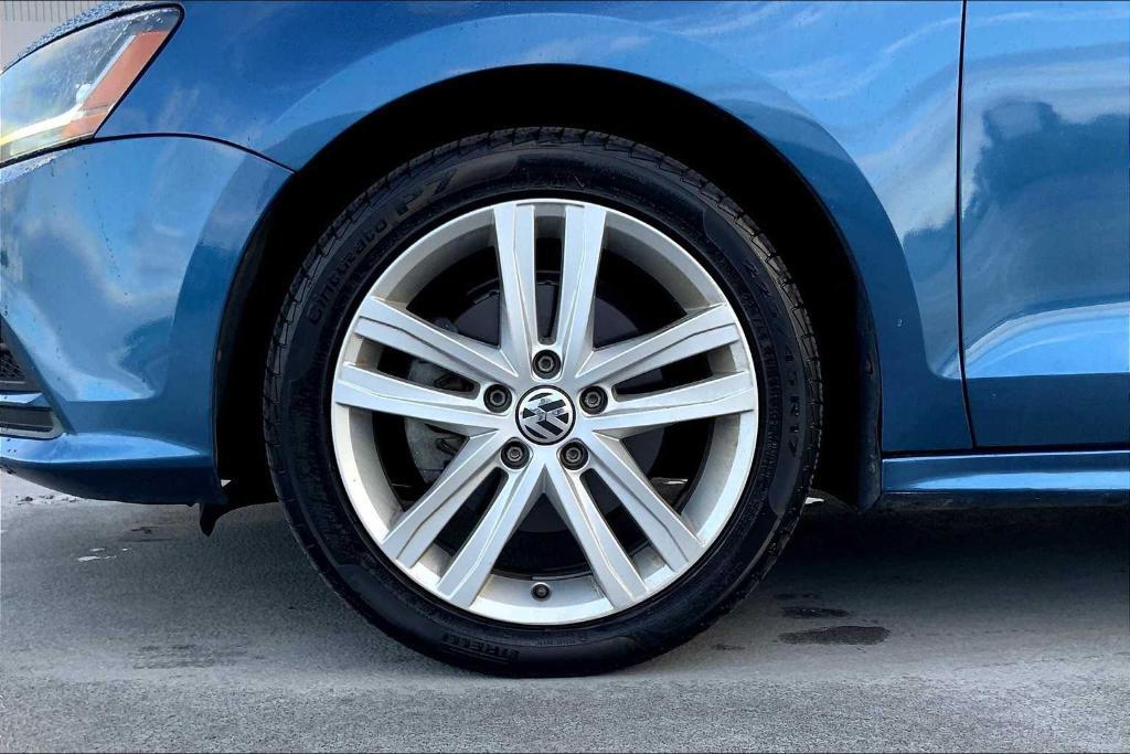 used 2017 Volkswagen Jetta car, priced at $13,236