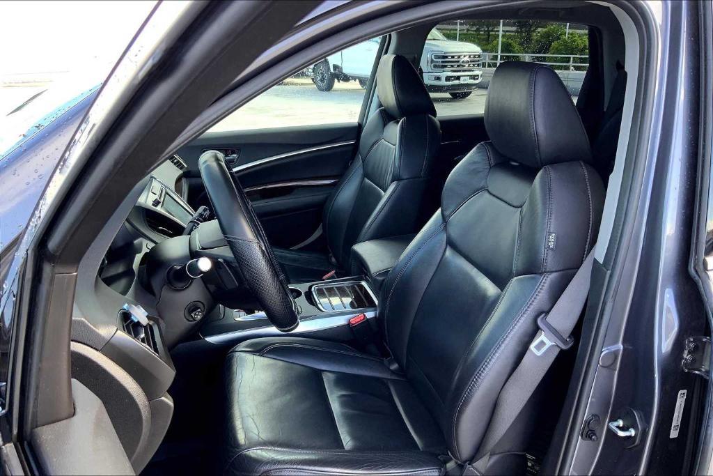 used 2020 Acura MDX car, priced at $27,210