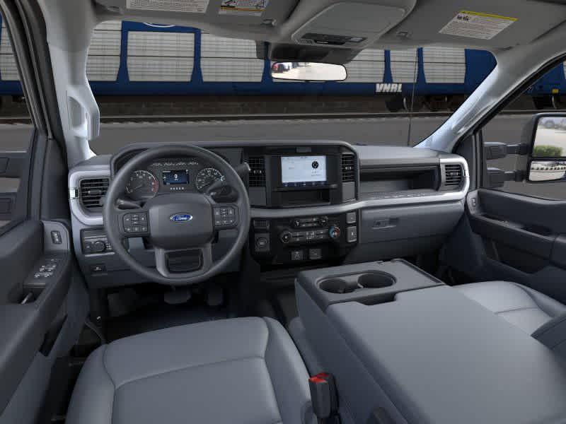 new 2025 Ford F-250 car