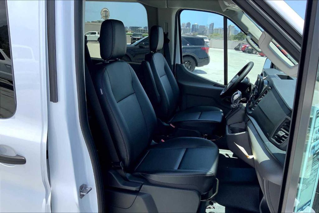 new 2024 Ford Transit-350 car