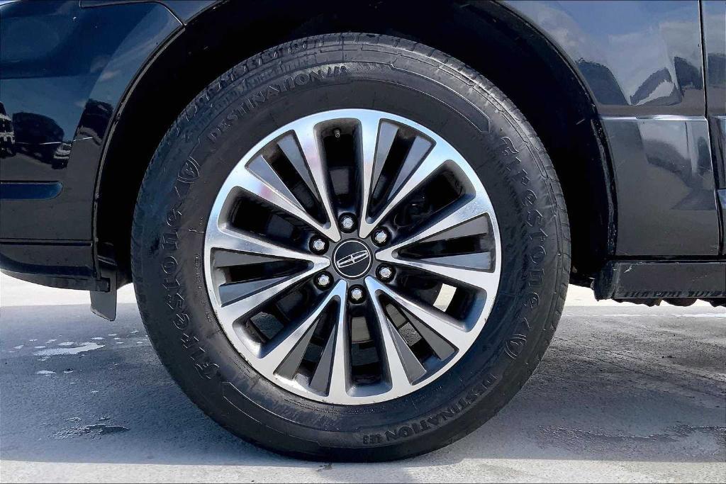 used 2016 Lincoln Navigator L car, priced at $15,663