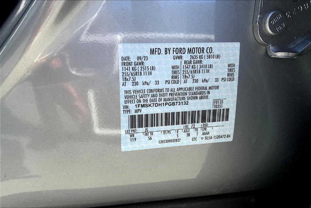 used 2023 Ford Explorer car, priced at $35,252