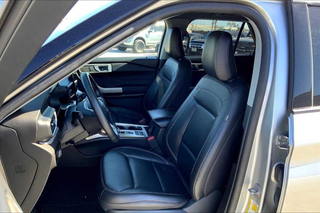 used 2023 Ford Explorer car, priced at $35,252