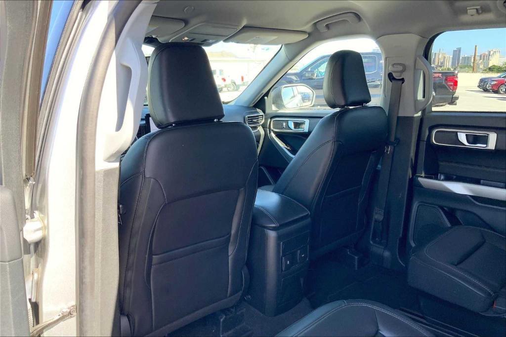used 2023 Ford Explorer car, priced at $35,252