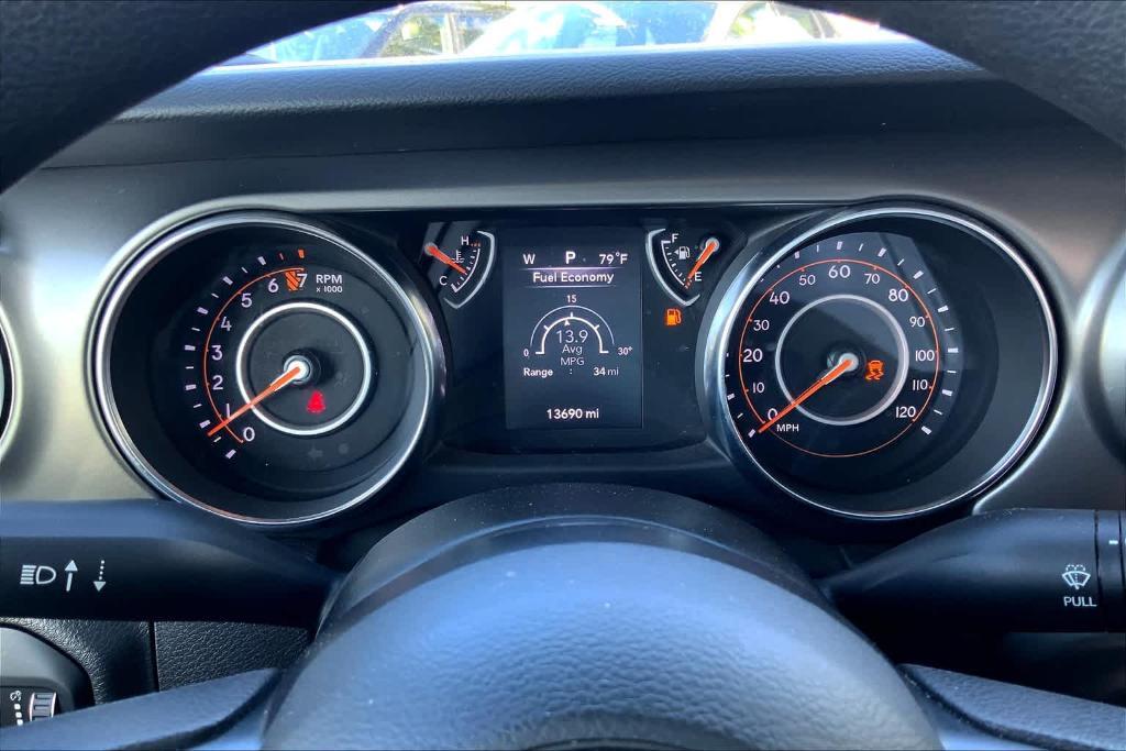 used 2023 Jeep Gladiator car, priced at $33,414