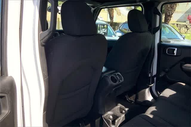 used 2023 Jeep Gladiator car, priced at $33,282