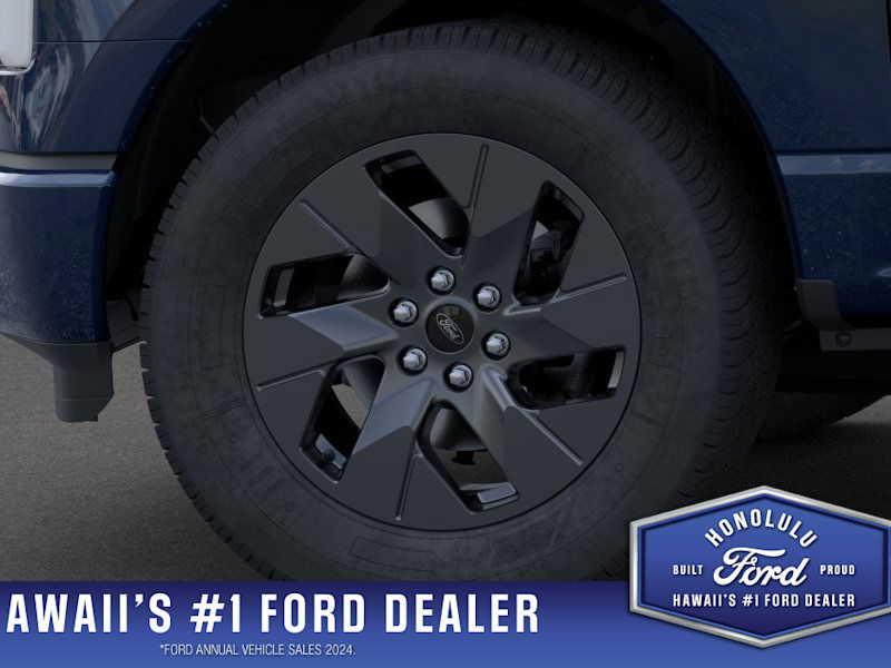 new 2025 Ford F-150 Lightning car