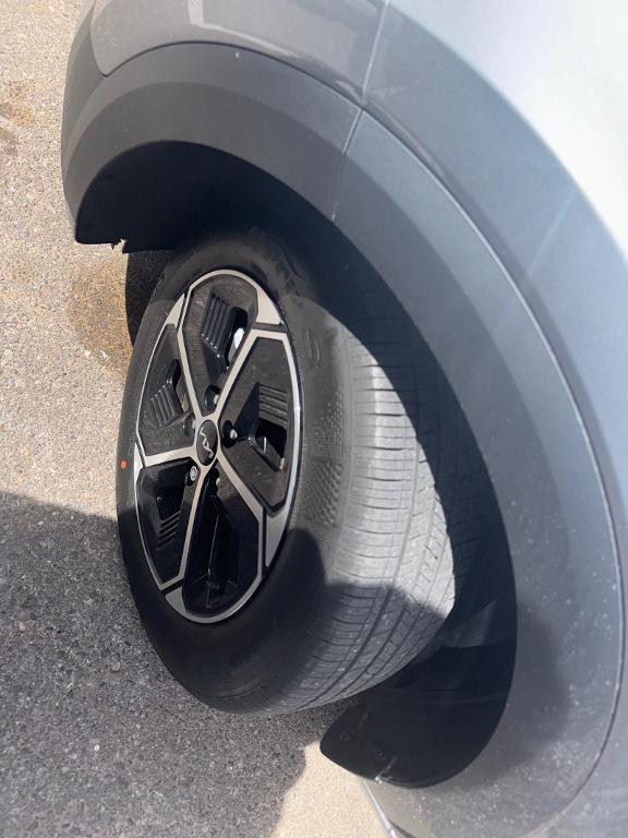 used 2025 Kia Niro car, priced at $28,991