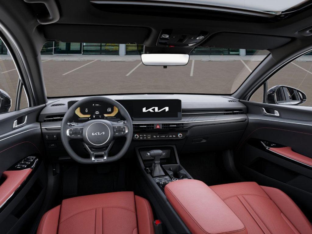 new 2025 Kia K5 car