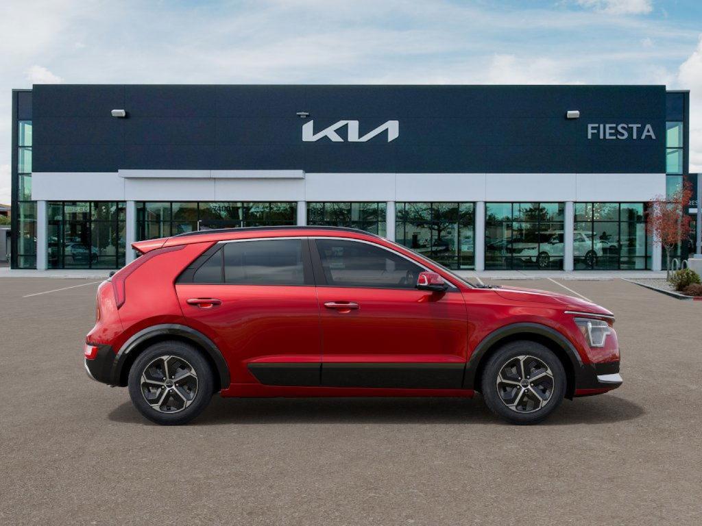 new 2025 Kia Niro car