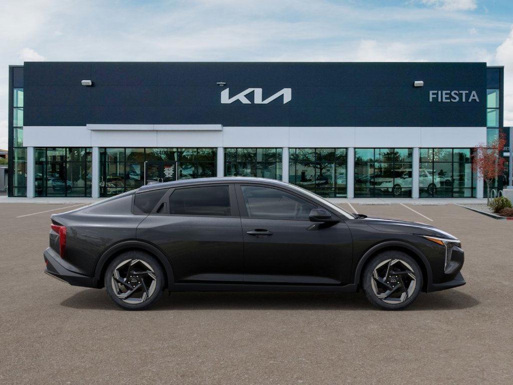 new 2025 Kia K4 car