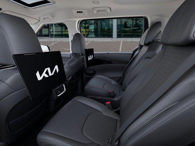 new 2025 Kia Carnival car, priced at $55,255