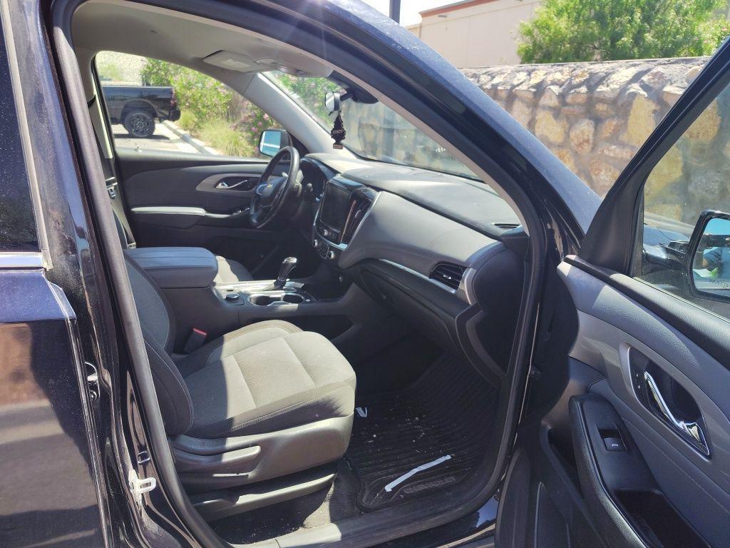 used 2020 Chevrolet Traverse car, priced at $17,791