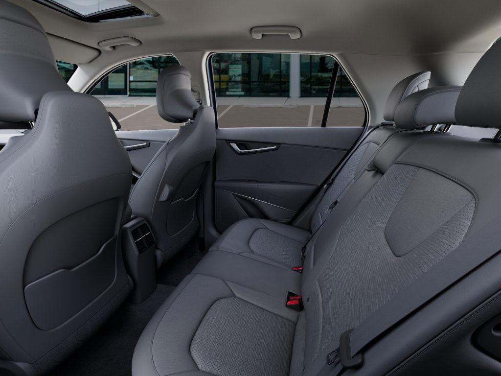 new 2025 Kia Niro car