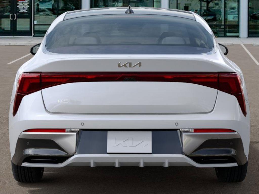 new 2025 Kia K5 car