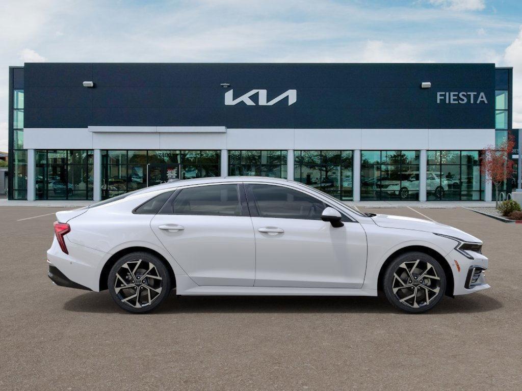 new 2025 Kia K5 car