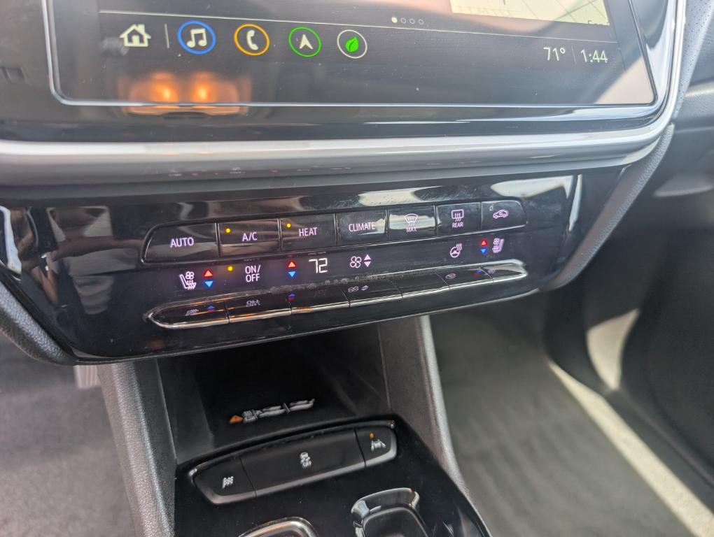 used 2023 Chevrolet Bolt EUV car, priced at $25,394