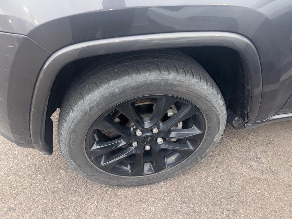 used 2020 Jeep Grand Cherokee car, priced at $22,991