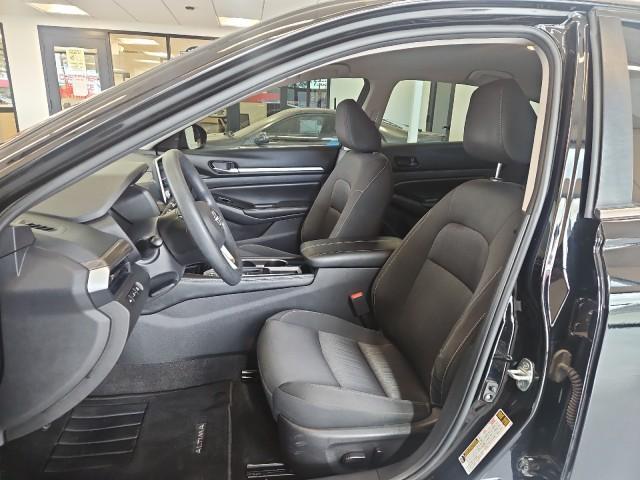 used 2023 Nissan Altima car, priced at $22,891