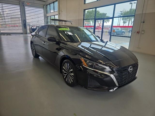 used 2023 Nissan Altima car, priced at $22,891