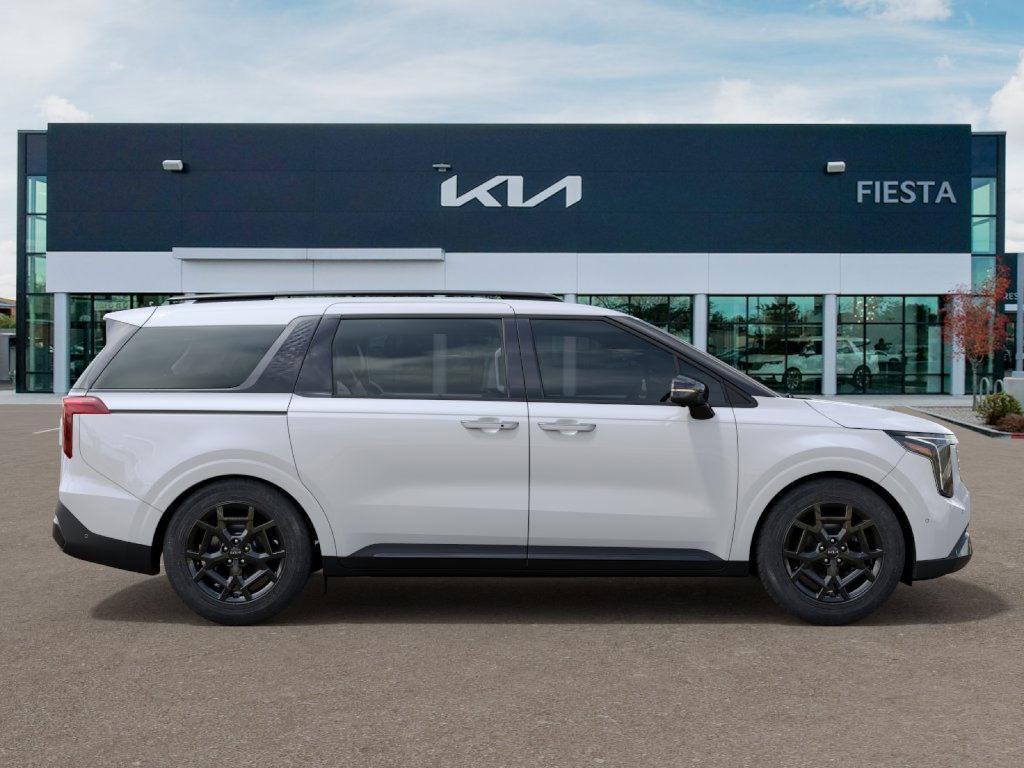 new 2025 Kia Carnival Hybrid car