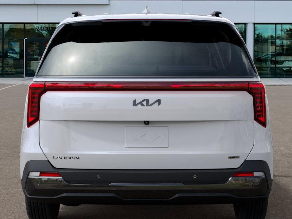 new 2025 Kia Carnival Hybrid car