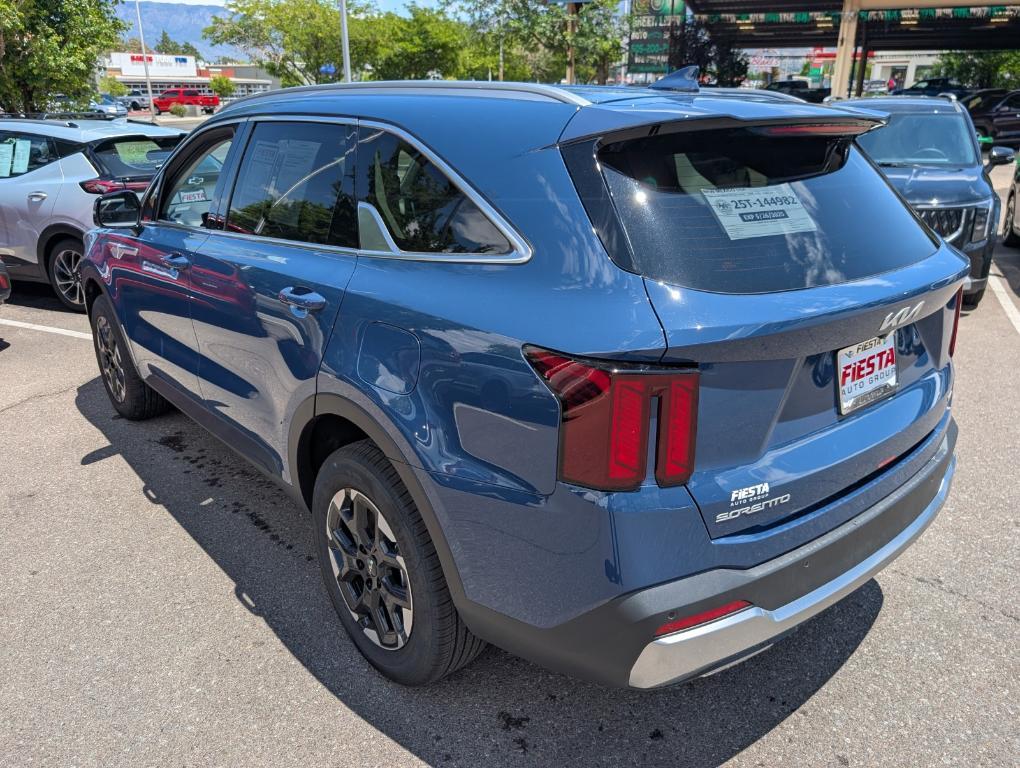 used 2025 Kia Sorento car, priced at $35,393